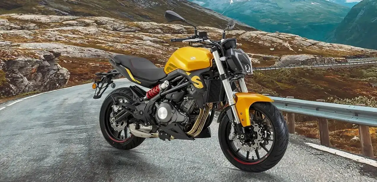 Benelli TNT 249 S