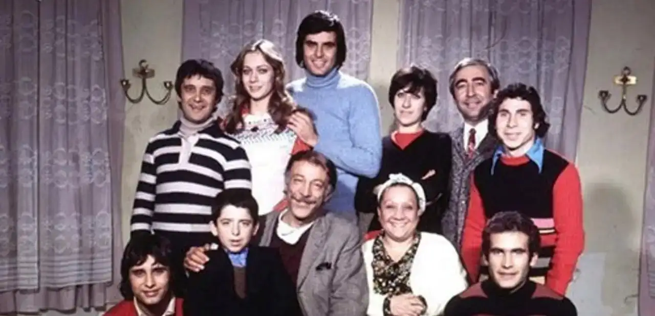 Bizim Aile