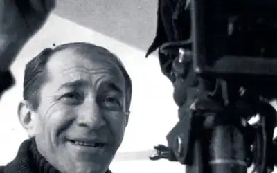 Ertem Eğilmez