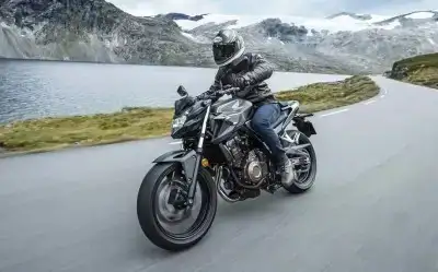 Naked Motosikletler
