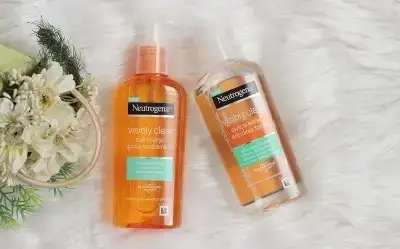 Neutrogena® Sivilce Karşıtı Günlük Temizleme Jeli