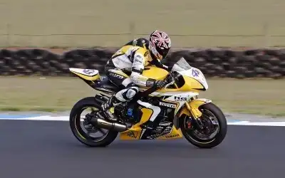 Racing Motosikletler