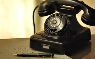 Telefon