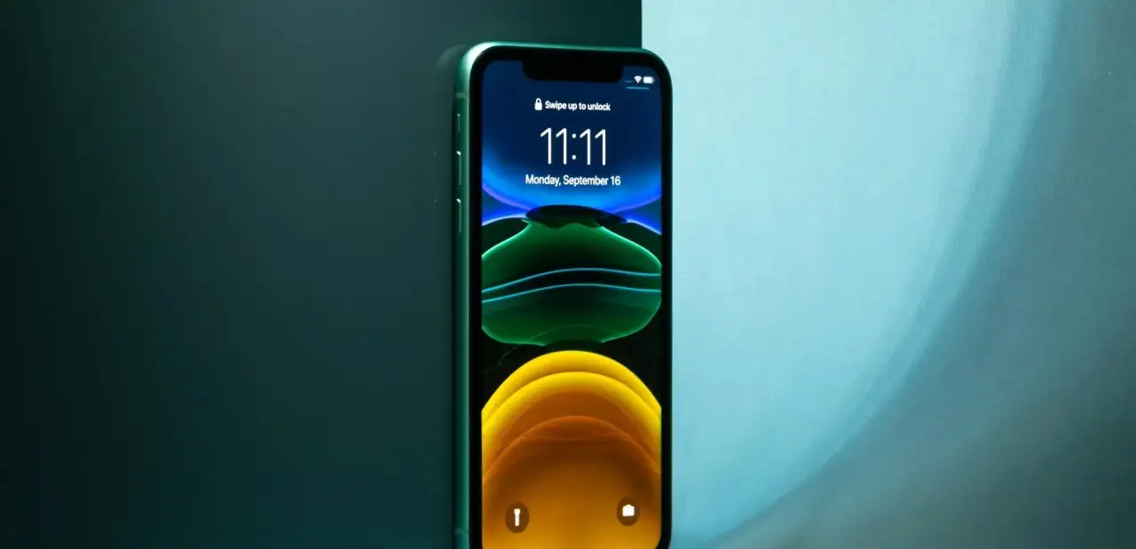 iPhone 11