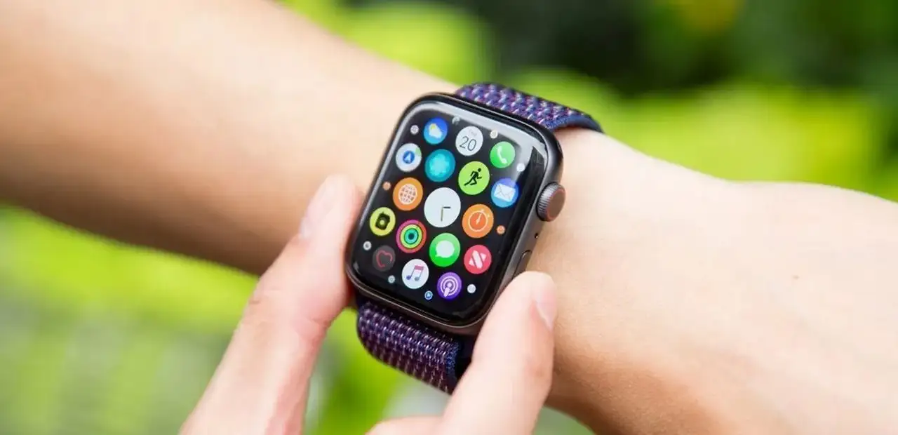 Apple Watch Series 8