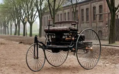 İlk Otomobil Benz Patent-Motorwagen (1886): Onun Çalıştığını Dünyaya Bir Kadın Kanıtladı