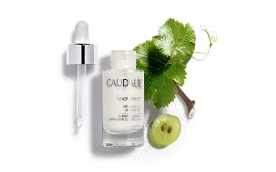 Caudalie Vinoperfect Leke Karşıtı Işıltı Verici Serum