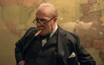 En Karanlık Saat (Darkest Hour)