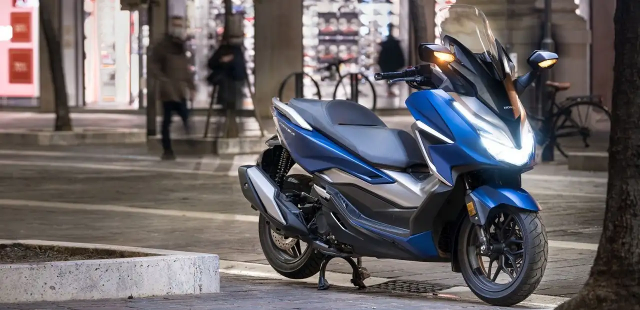 Honda Forza 250