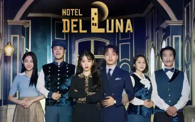 Hotel Del Luna