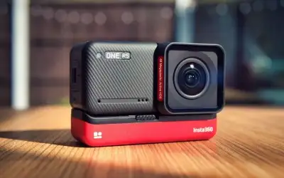 Insta360 One RS