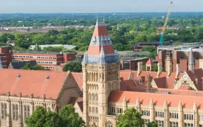 Manchester Üniversitesi