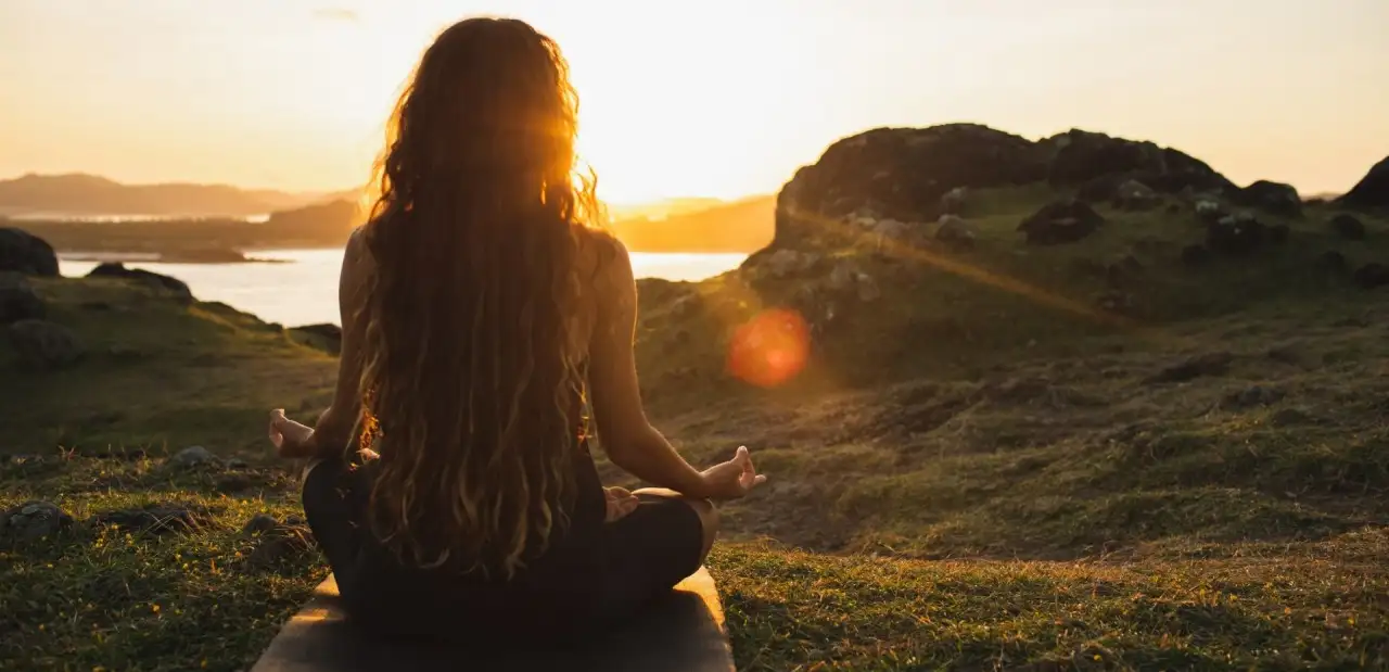 Mindfulness Nedir?: Kişisel Farkındalığı Artırmanın Yolları ve Faydaları