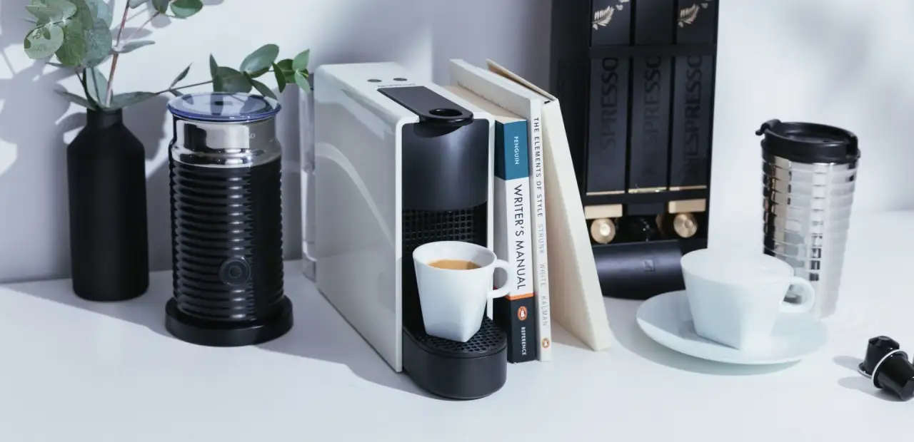 Nespresso Essenza Mini Kahve Makinesi