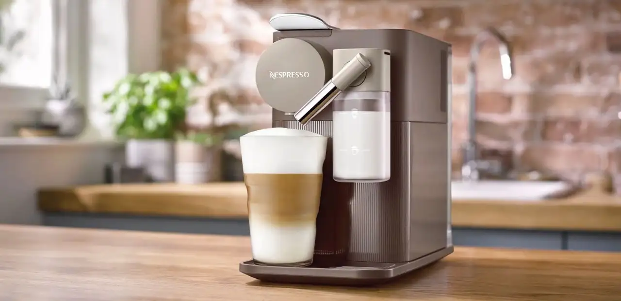 Nespresso Latissima One Kapsül Kahve Makinesi