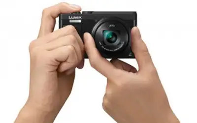 Panasonic Lumix DC-ZS70