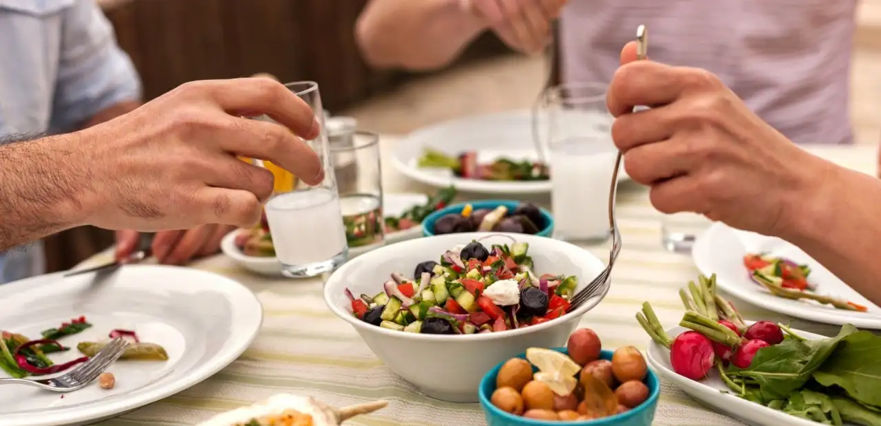Kadıköy'ün En İyi Meyhaneleri: Kadıköy'deki En İyi 15 Meyhane