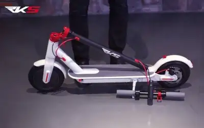 RKS G48 Scooter