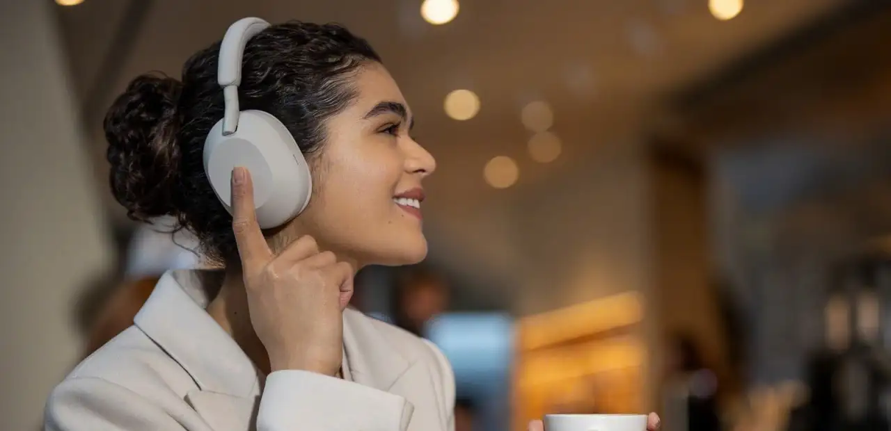 Sony WH-1000XM5 Kulak Üstü Kulaklık