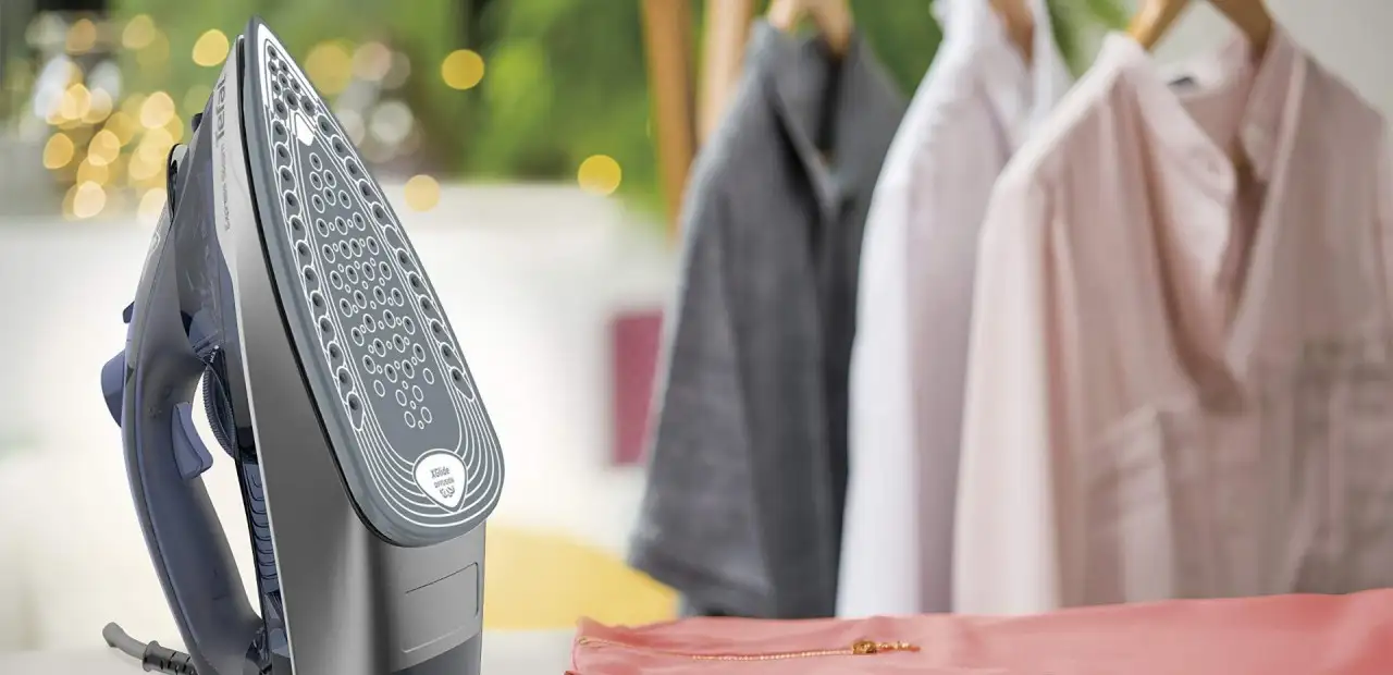 Tefal Pure Max FV9850 Buharlı Ütü