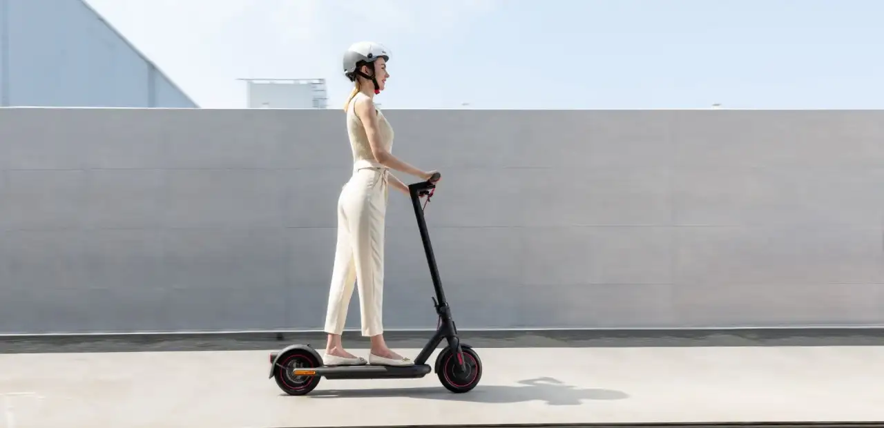 Xiaomi Elektrikli Scooter 4 Pro